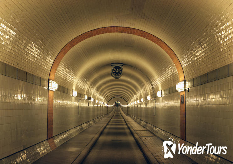 Elbe Tunnel (Alter Elbtunnel)