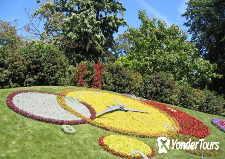 English Garden (Jardin Anglais) English Garden (Jardin Anglais)