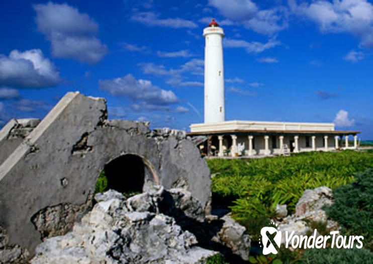 Faro de Punta Celerain (Punta Sur) Ecological Park Faro de Punta Celerain (Punta Sur) Ecological Park