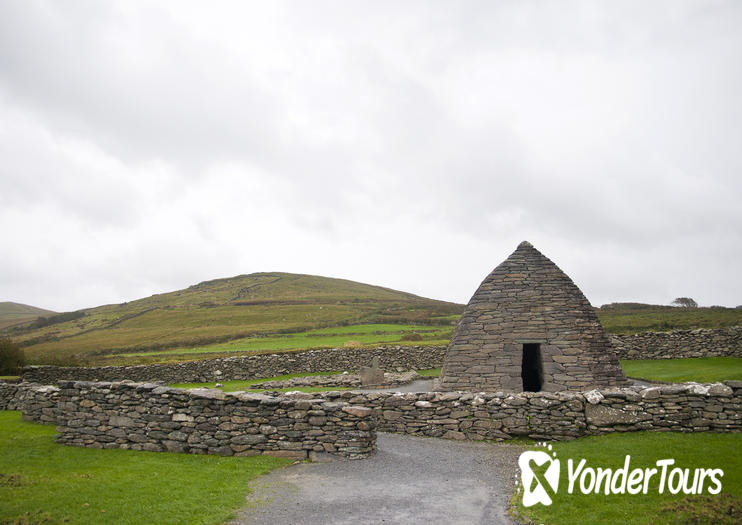 Gallarus Oratory Gallarus Oratory