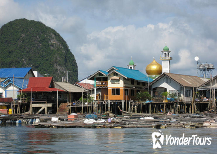 Koh Panyi (Floating Muslim Village) Koh Panyi (Floating Muslim Village)