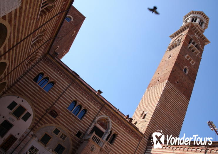 Lamberti Tower (Torre dei Lamberti)