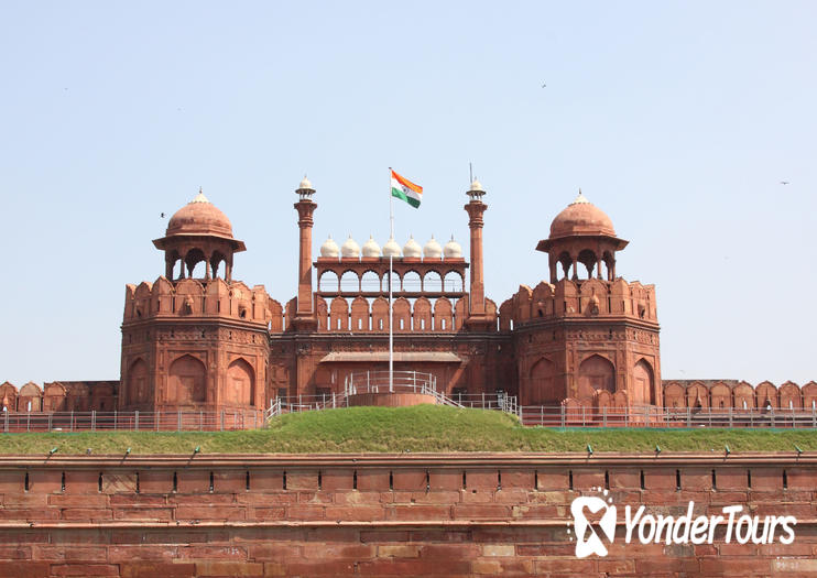 Red Fort (Lal Qila) Red Fort (Lal Qila)