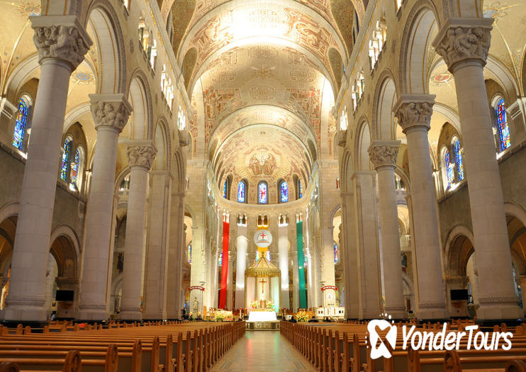 Sainte-Anne-de-Beaupr e Basilica Sainte-Anne-de-Beaupr e Basilica