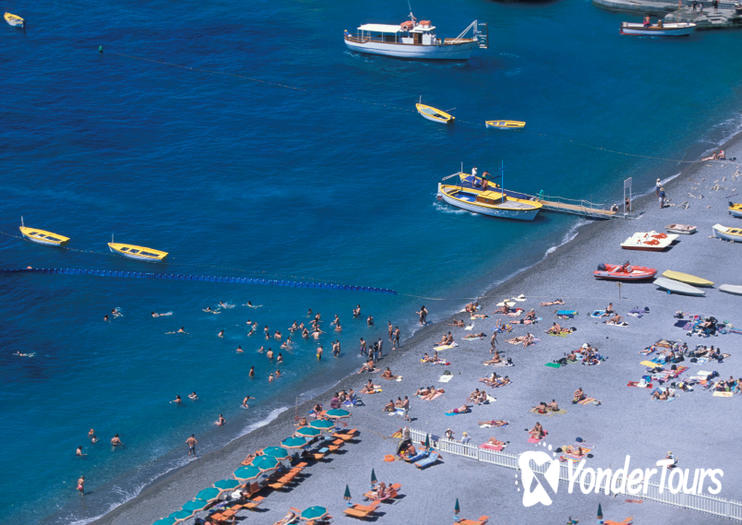 Spaggia Grande Beach