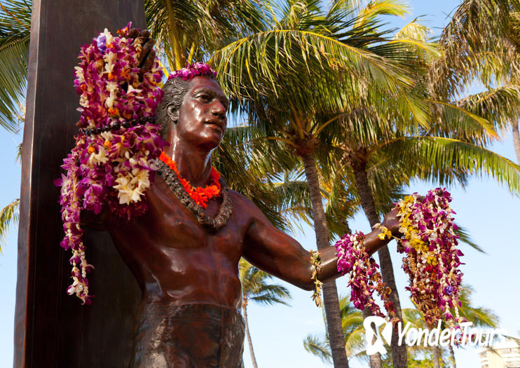 Statue of Duke Kahanamoku Statue of Duke Kahanamoku