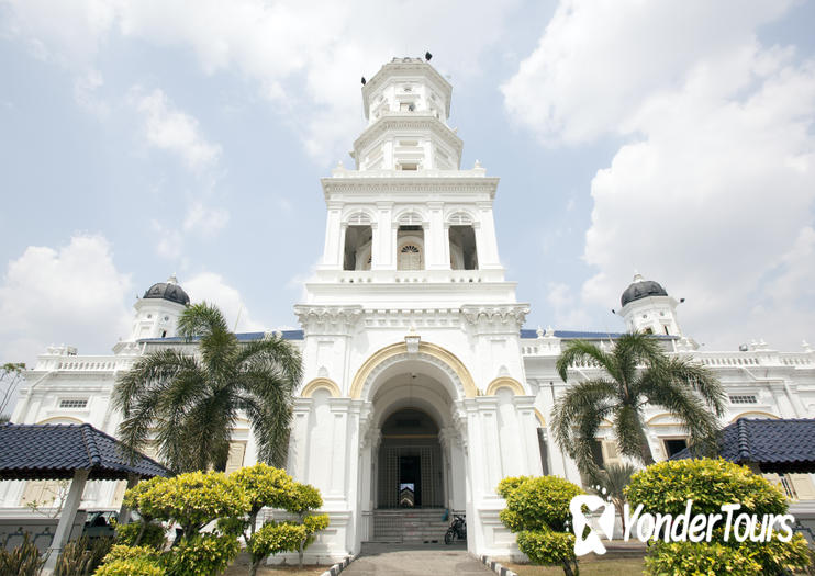 Sultan Abu Bakar Mosque