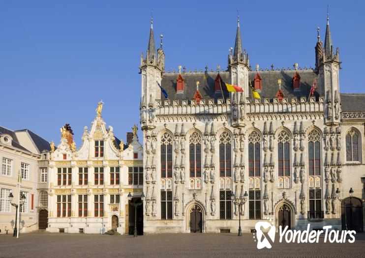 Town Hall (Stadhuis) Town Hall (Stadhuis)