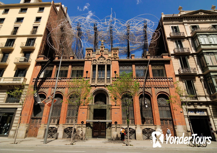 Antoni Tapies Museum (Fundacio Antoni Tapies) Antoni Tapies Museum (Fundacio Antoni Tapies)