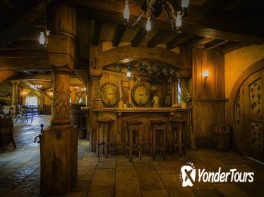 2-Day Waitomo Caves, Hobbiton Movie Set and Rotorua Tour from Auckland 2-Day Waitomo Caves, Hobbiton Movie Set and Rotorua Tour from Auckland