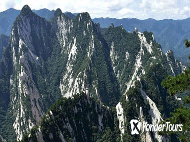 3-Day Xi'an Private Tour including Mt Huashan and Airport Transfer 3-Day Xi'an Private Tour including Mt Huashan and Airport Transfer