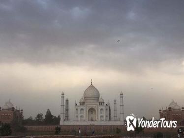 Delhi - Agra - Jaipur in 4 Days