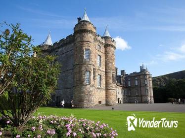 Edinburgh Super Saver: Royal Edinburgh History Experience and Ghostly Underground Vaults History Tour Edinburgh Super Saver: Royal Edinburgh History Experience and Ghostly Underground Vaults History Tour