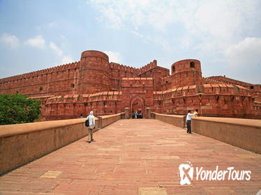Luxury Tour of Varanasi & Golden Triangle in 08 Days