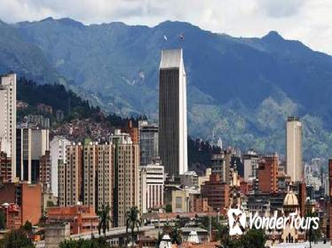Medellín City Comuna 13 and Arvi Park Full Day Private Tour Medellín City Comuna 13 and Arvi Park Full Day Private Tour