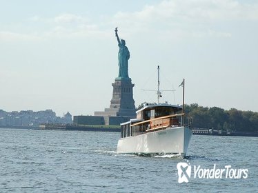New Year's Day Classic Harbor Line Cruise with a Japanese style Bento Box lunch