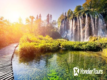 Plitvice Lakes Guided Day Trip from Zagreb