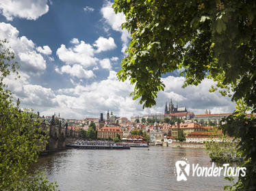 Prague Castle and Canal River Boat Tour Prague Castle and Canal River Boat Tour