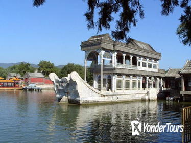 Private Day Tour of Badaling Great Wall and the Summer Palace Including Lunch