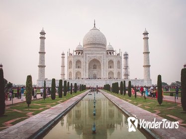 Private Day Trip to Agra Including Mughal Heritage Walking Tour Private Day Trip to Agra Including Mughal Heritage Walking Tour