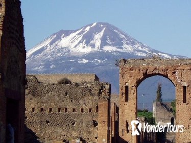 Private Full-Day Tour of Naples and Pompei from Rome Private Full-Day Tour of Naples and Pompei from Rome