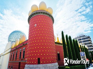 Private Girona & Dalí Full Day Tour from Barcelona