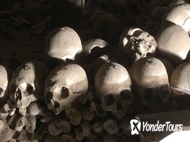 Private Tour of the Cimitero delle Fontanelle a Mater Dei and the Sanita