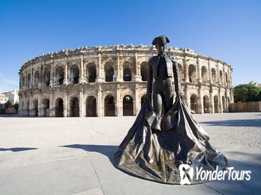 Provence Wine and Heritage Tour from Avignon: Les Baux de Provence, Nimes and Uzès