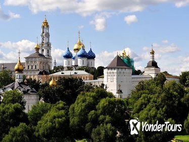 Sergiev Posad Day Trip from Moscow Including Troitse-Sergiev Monastery