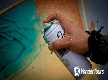 Small-Group Graffiti Tour with Painting Class in Austin