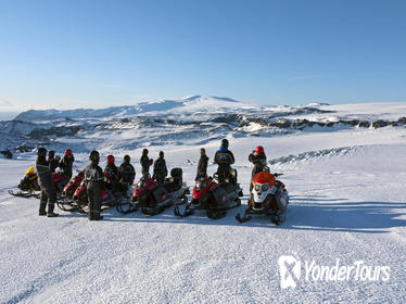 Snowmobiling on Mýrdalsjökull Glacier from Reykjavik Snowmobiling on Mýrdalsjökull Glacier from Reykjavik