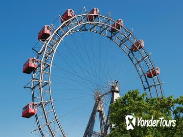 Vienna's Schonbrunn Zoo and Giant Ferris Wheel Vienna's Schonbrunn Zoo and Giant Ferris Wheel