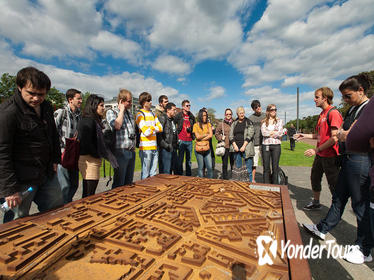3-Hour East Berlin Walking Tour 3-Hour East Berlin Walking Tour
