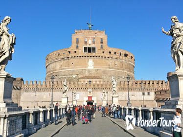 Skip-the-line Castle Sant'Angelo Museum & Bridge Small Group Guided Tour in Rome Skip-the-line Castle Sant'Angelo Museum & Bridge Small Group Guided Tour in Rome