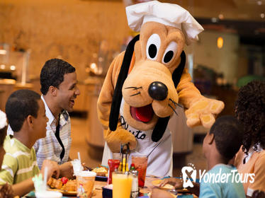 Christmas Day Breakfast or Dinner at Chef Mickey's in Walt Disney World® Resort Christmas Day Breakfast or Dinner at Chef Mickey's in Walt Disney World® Resort